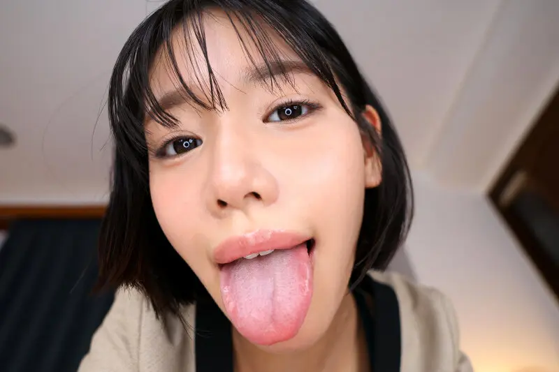 梅田みなみ | 衝撃の化学反応！ナースとスレンダー美女 激エロサンプル画像-1